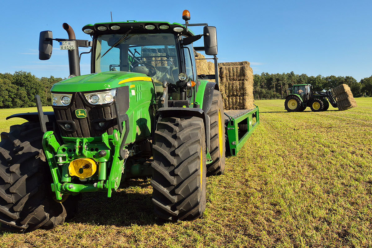 Bildlink zur Seite Heu + Stroh